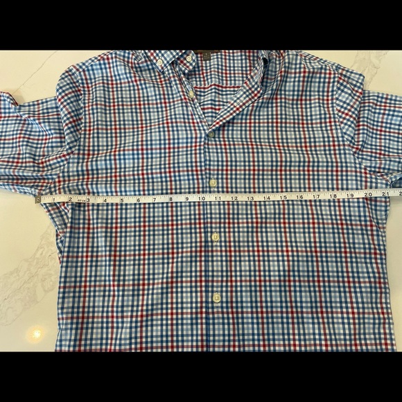 Peter Millar size small - summer comfort - Picture 4 of 5